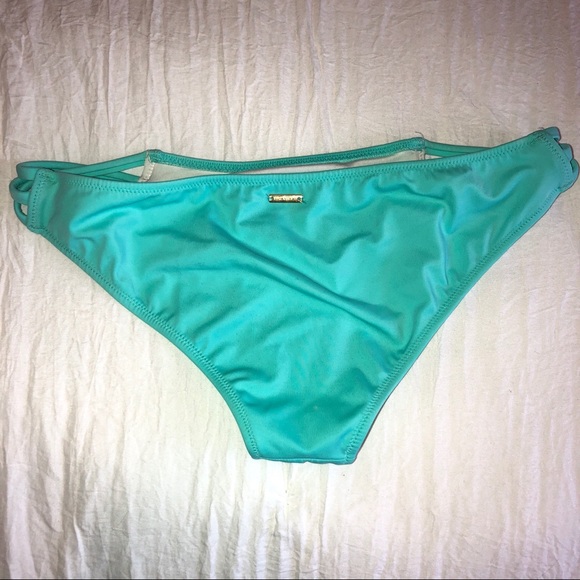 Light bright blue bikini bottoms - Picture 3 of 3